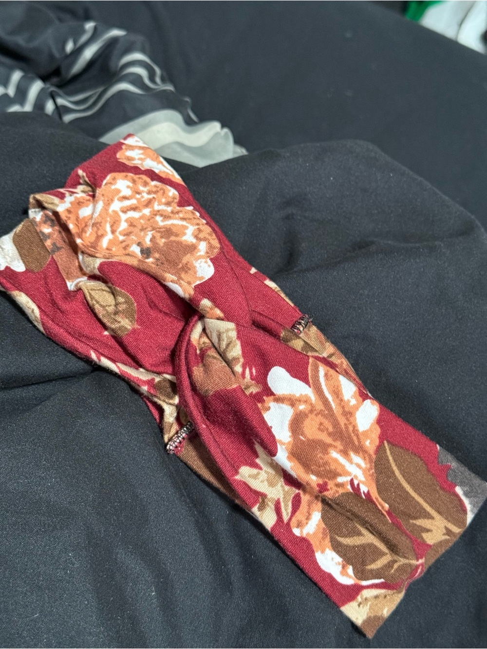 Floral Twist Headband - Red Floral